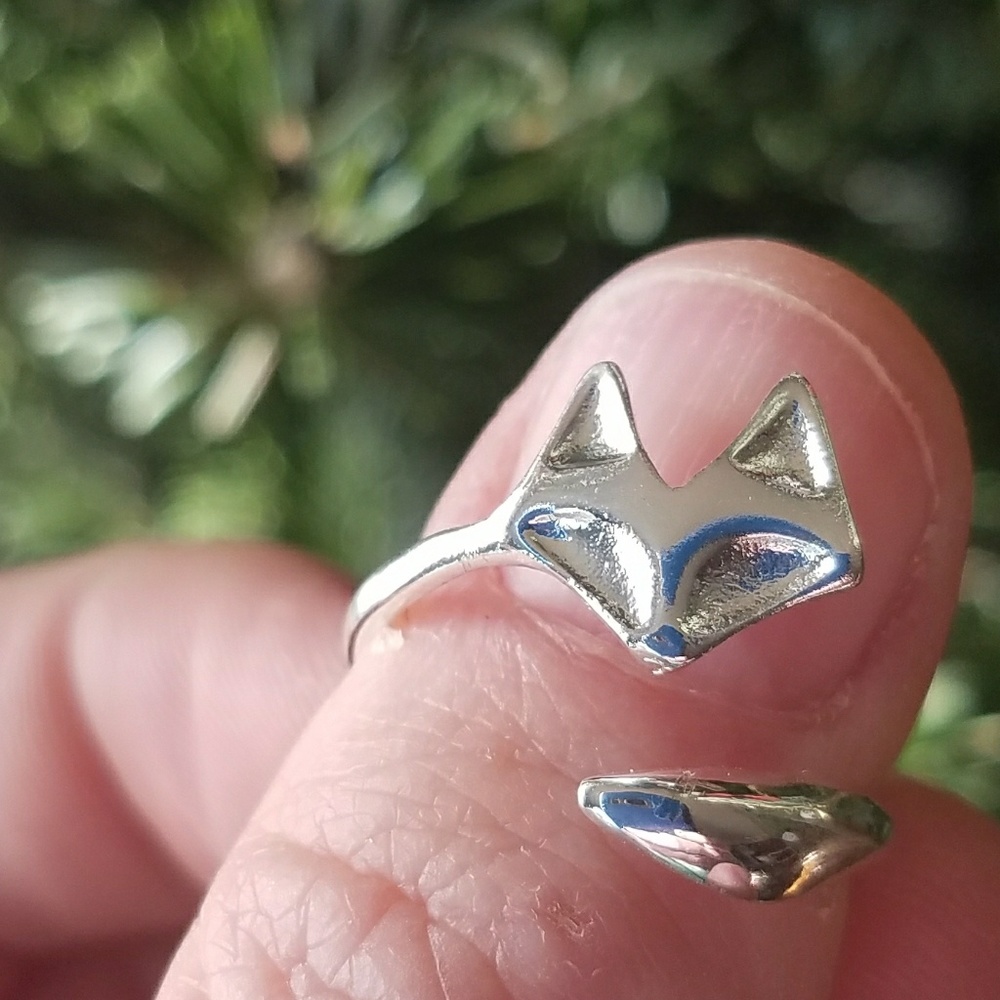 ONLY ONE LEFT!! Silver Fox Ring - adjustable